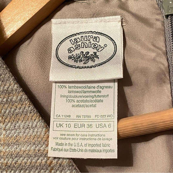 SOLD - VTG 90s Laura Ashley Dress / Pinafore - Picture 4 of 4